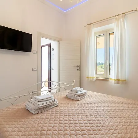 Dimora Sweet Home, With Pool * Putignano